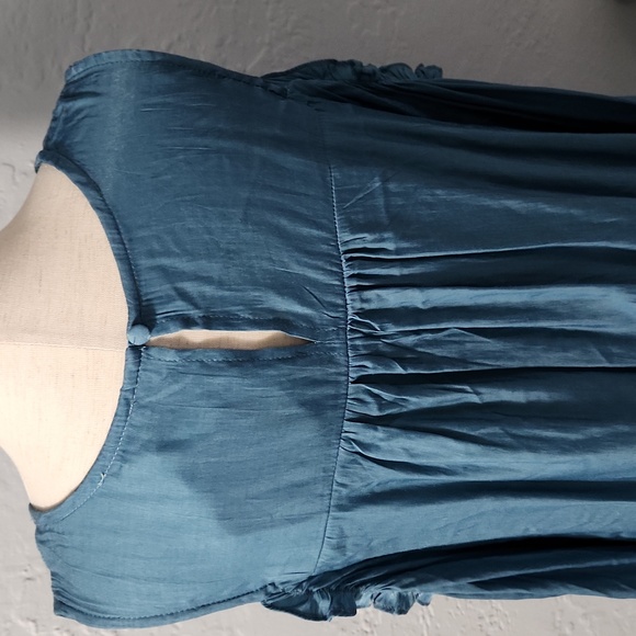 NEW Kori Cold Shoulder Tunic - Picture 9 of 12